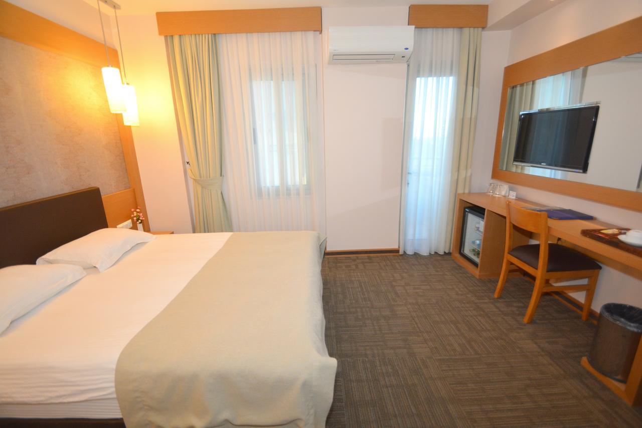 Istankoy Hotel Κουσάντασι Εξωτερικό φωτογραφία