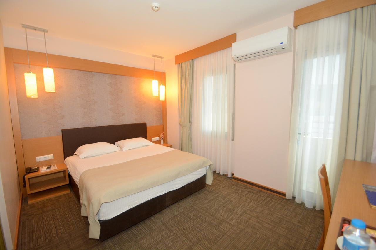 Istankoy Hotel Κουσάντασι Εξωτερικό φωτογραφία